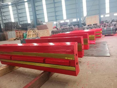 HSI crusher blow bars in the foundry